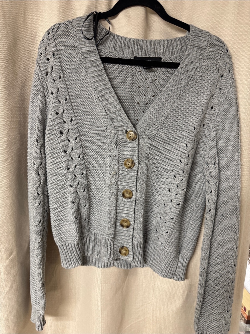 Forever 21 Light Gray V-Neck Button Front Knit Cardigan